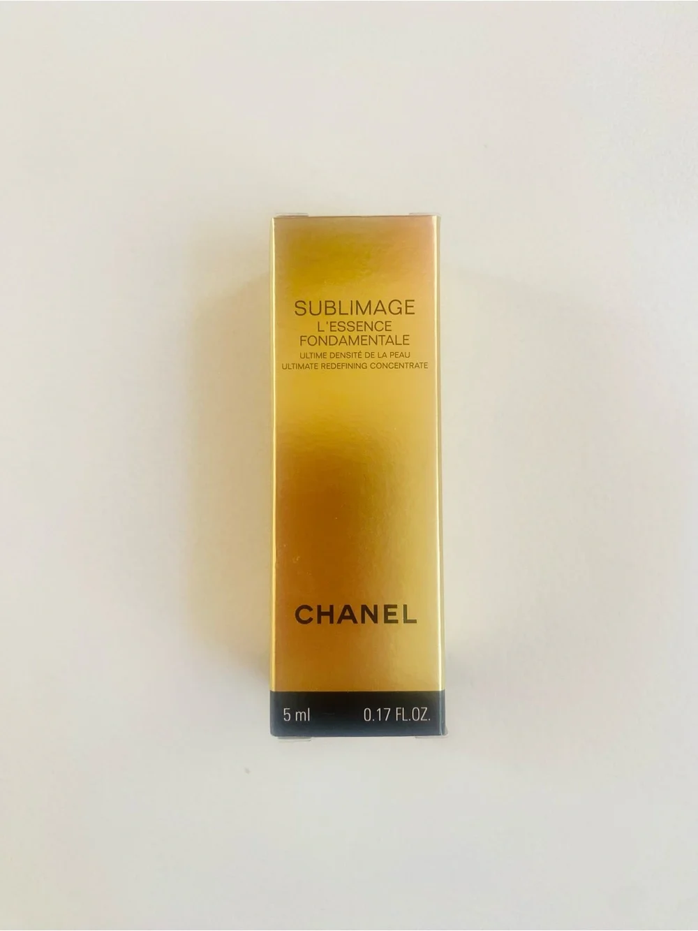 CHANEL Sublimage L'Essence Fondamentale - Gold